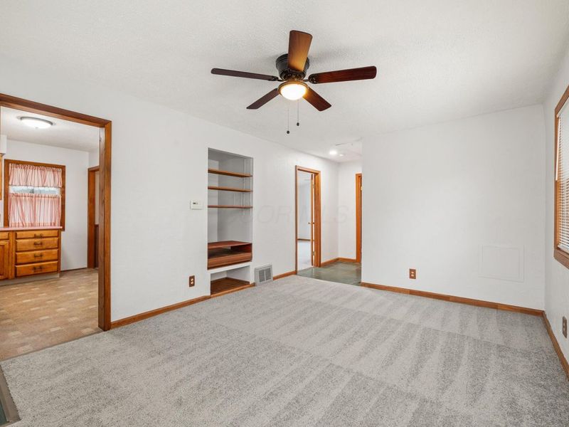 539 E 5th Street , Ashland, OH 44805 Photo 4