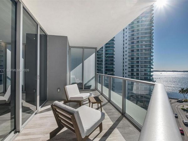 1300 Brickell Bay Dr, Unit 1102, Miami, FL 33131