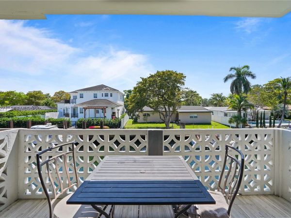 13105 Ixora Ct , Unit 215, North Miami, FL 33181