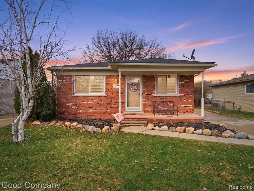 29191 Mcdonald Street, Roseville, MI 48066 Main Photo