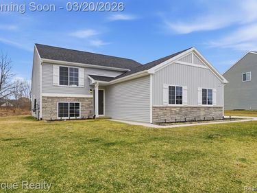 7201 Primrose Lane, Grand Blanc Twp, MI 48439