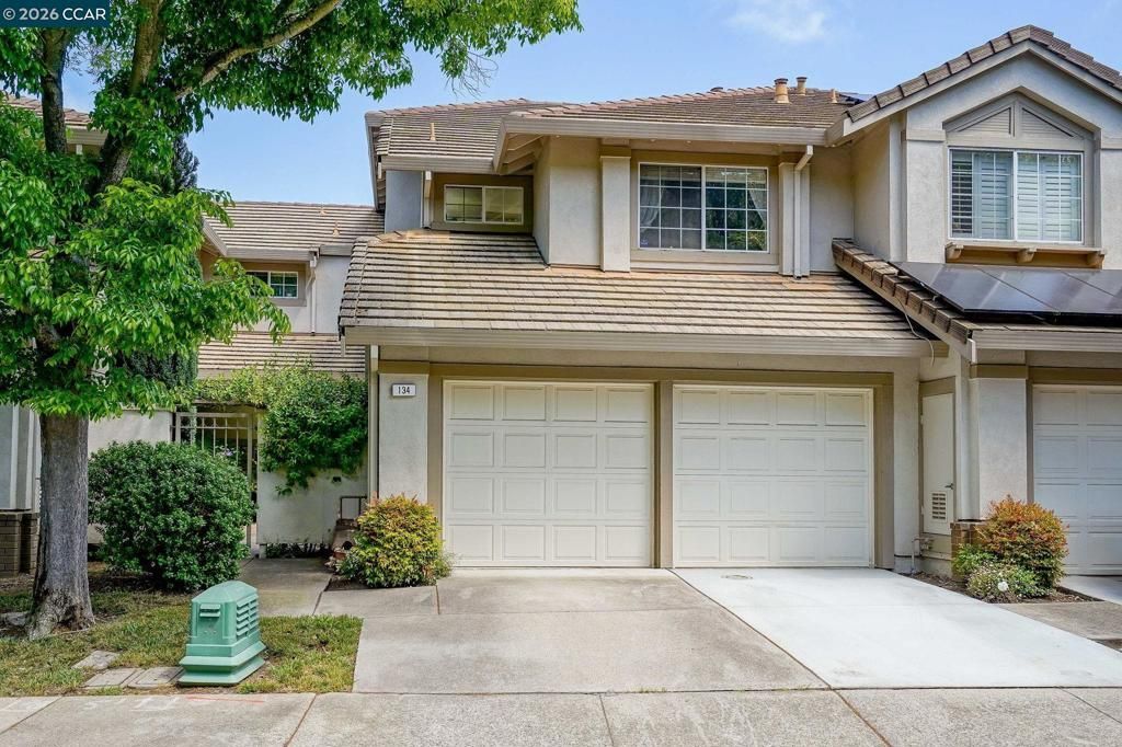 134 Caprice Circle, Hercules, CA 94547 Main Photo