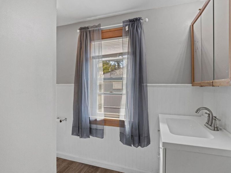 238 N Ogden Avenue, Columbus, OH 43204 Photo 34