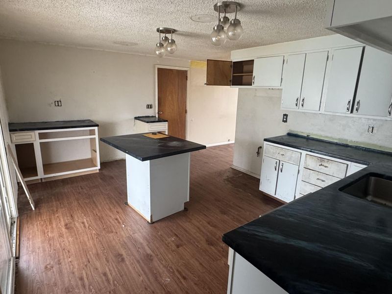 1404 Attleboro Avenue, Springfield, OH 45503 Photo 11