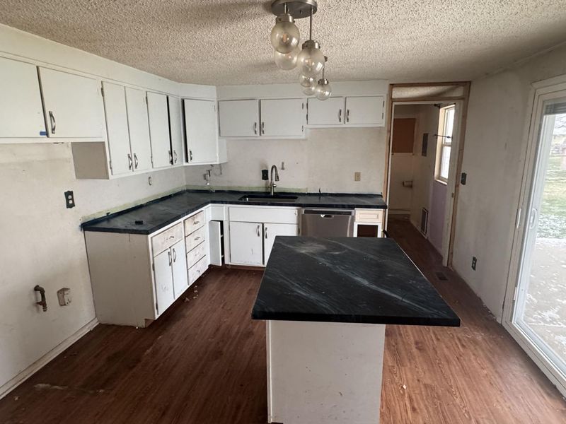 1404 Attleboro Avenue, Springfield, OH 45503 Photo 12