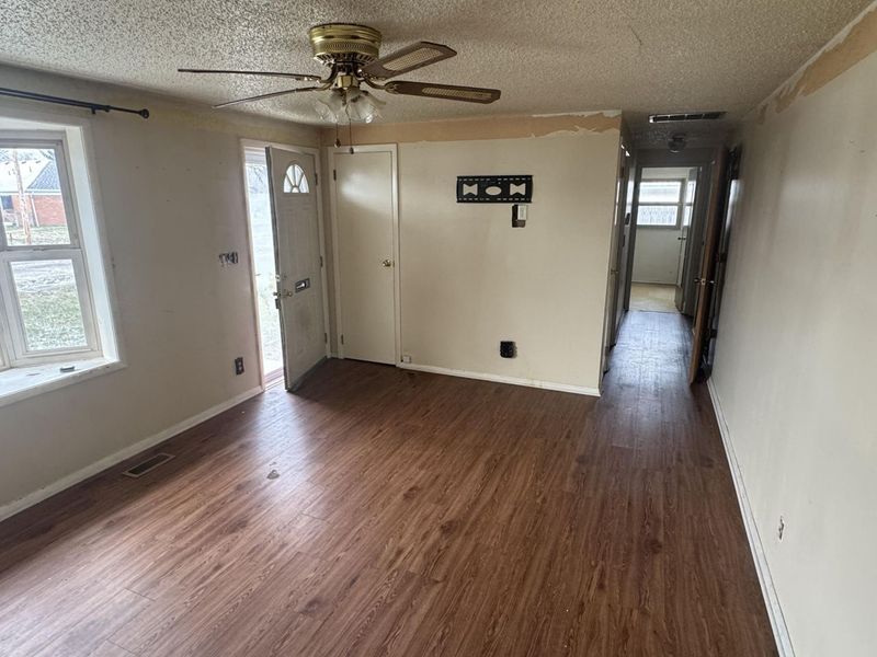 1404 Attleboro Avenue, Springfield, OH 45503 Photo 14