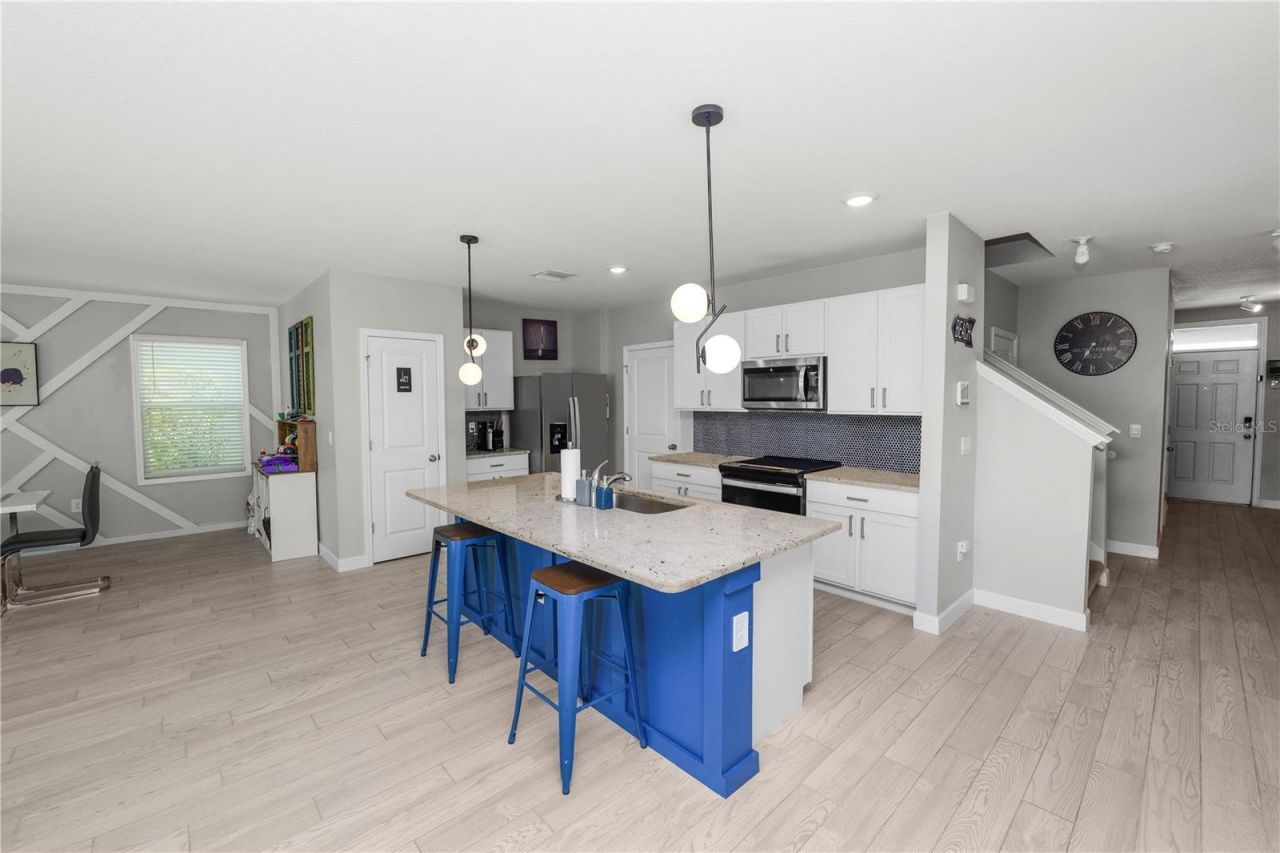 3231 Hilltop Circle , Lakewood Ranch, FL 34211 Photo