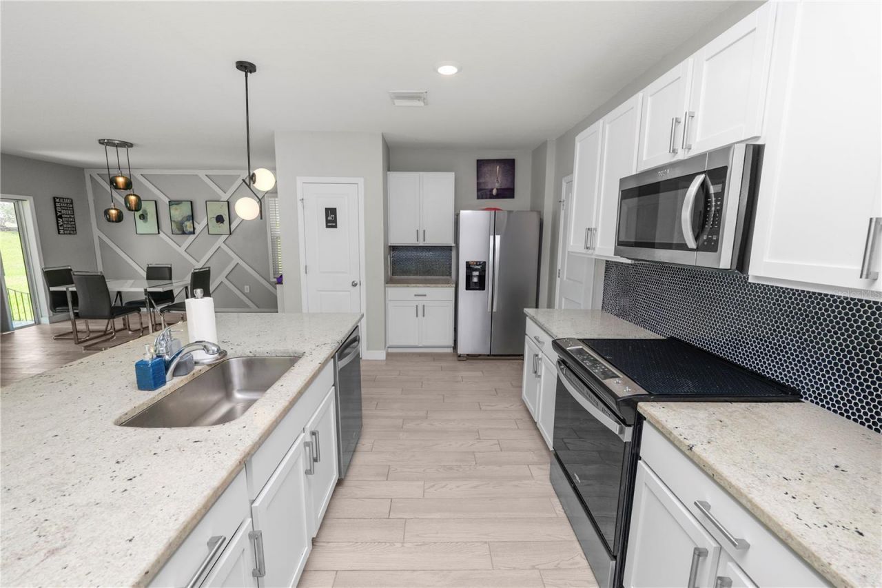 3231 Hilltop Circle , Lakewood Ranch, FL 34211 Photo