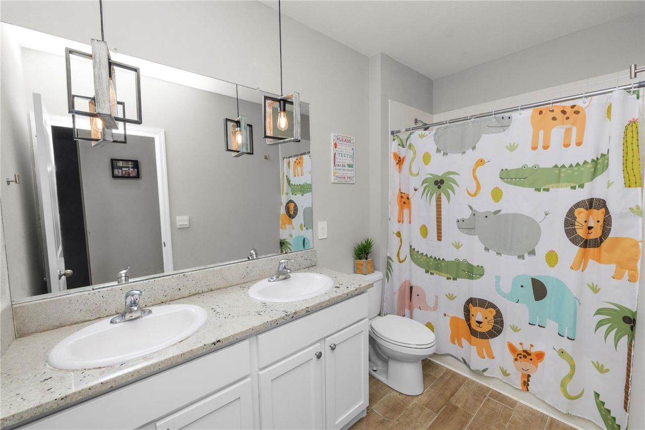 3231 Hilltop Circle , Lakewood Ranch, FL 34211 Photo