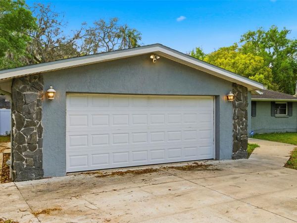 212 W 131ST AVENUE , TAMPA, FL 33612