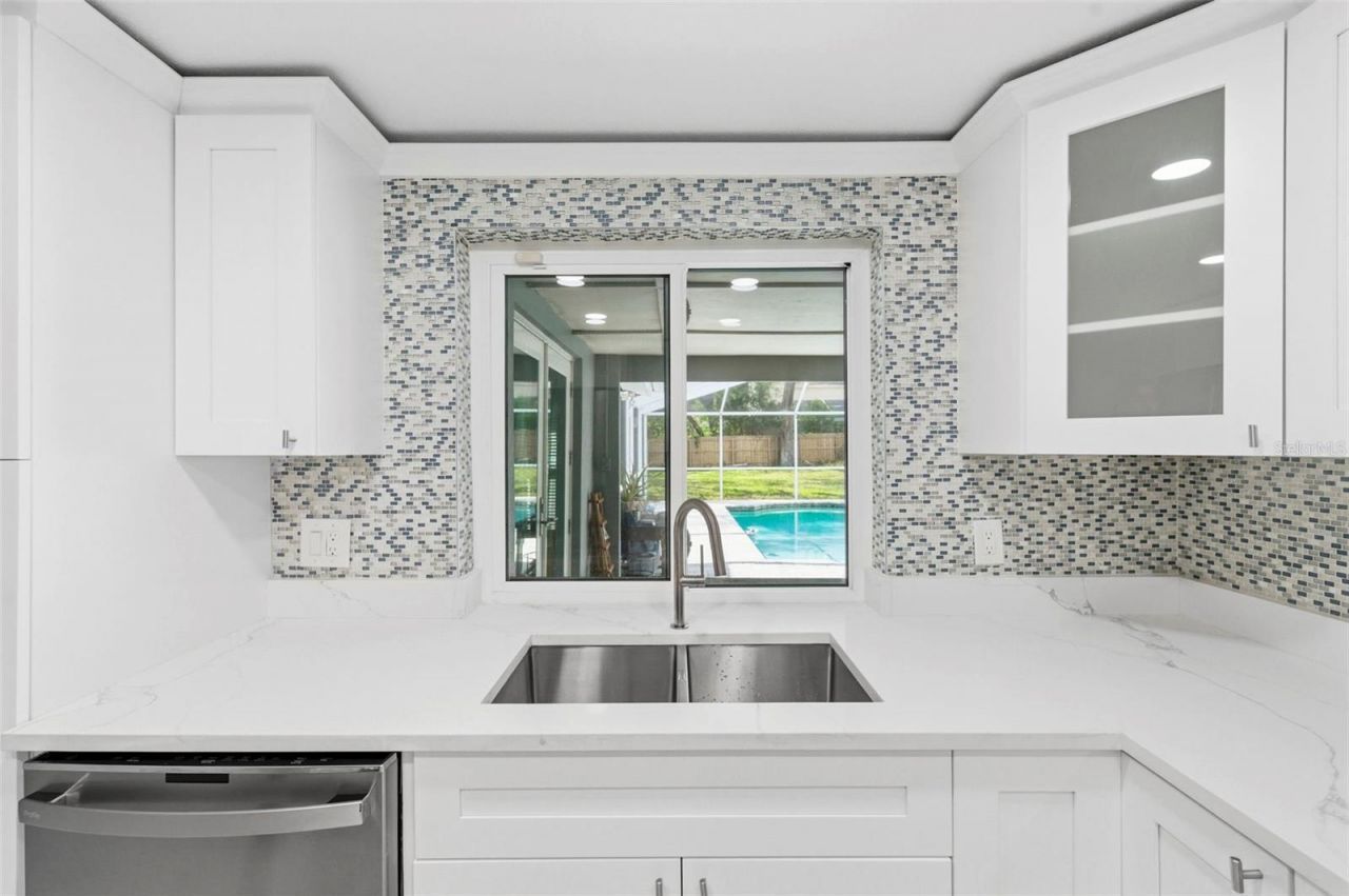 212 W 131st Avenue , Tampa, FL 33612 Photo