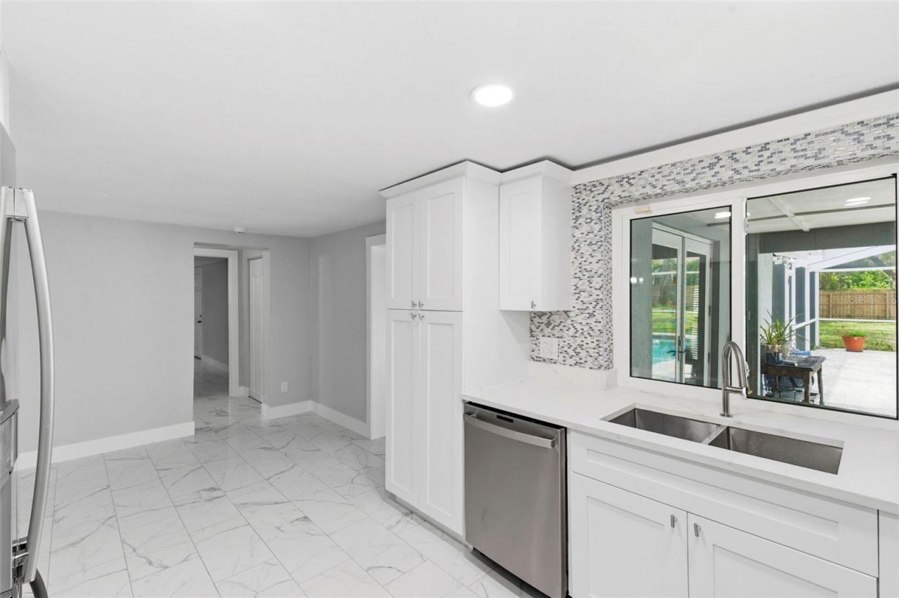 212 W 131st Avenue , Tampa, FL 33612 Photo