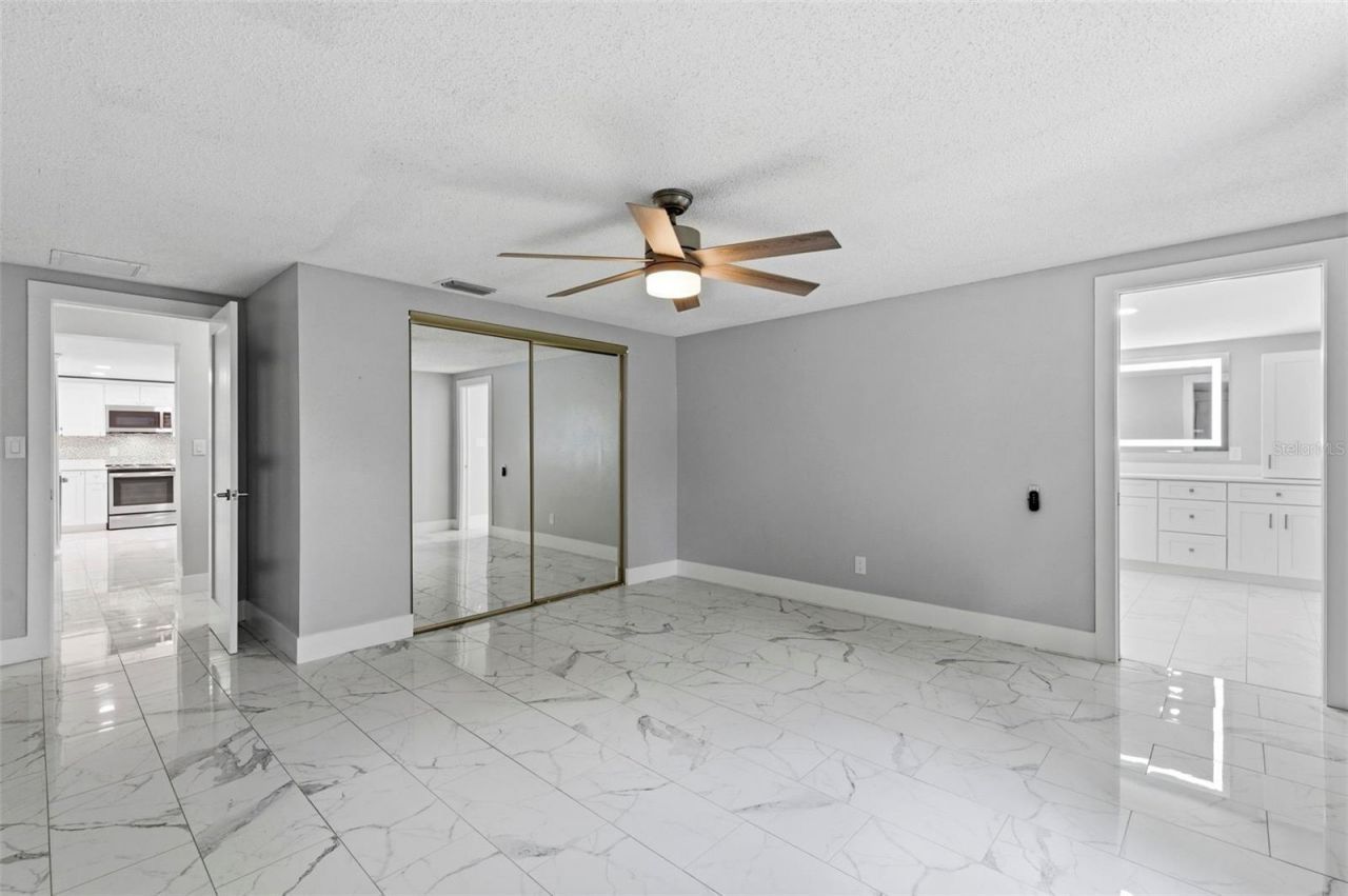 212 W 131st Avenue , Tampa, FL 33612 Photo