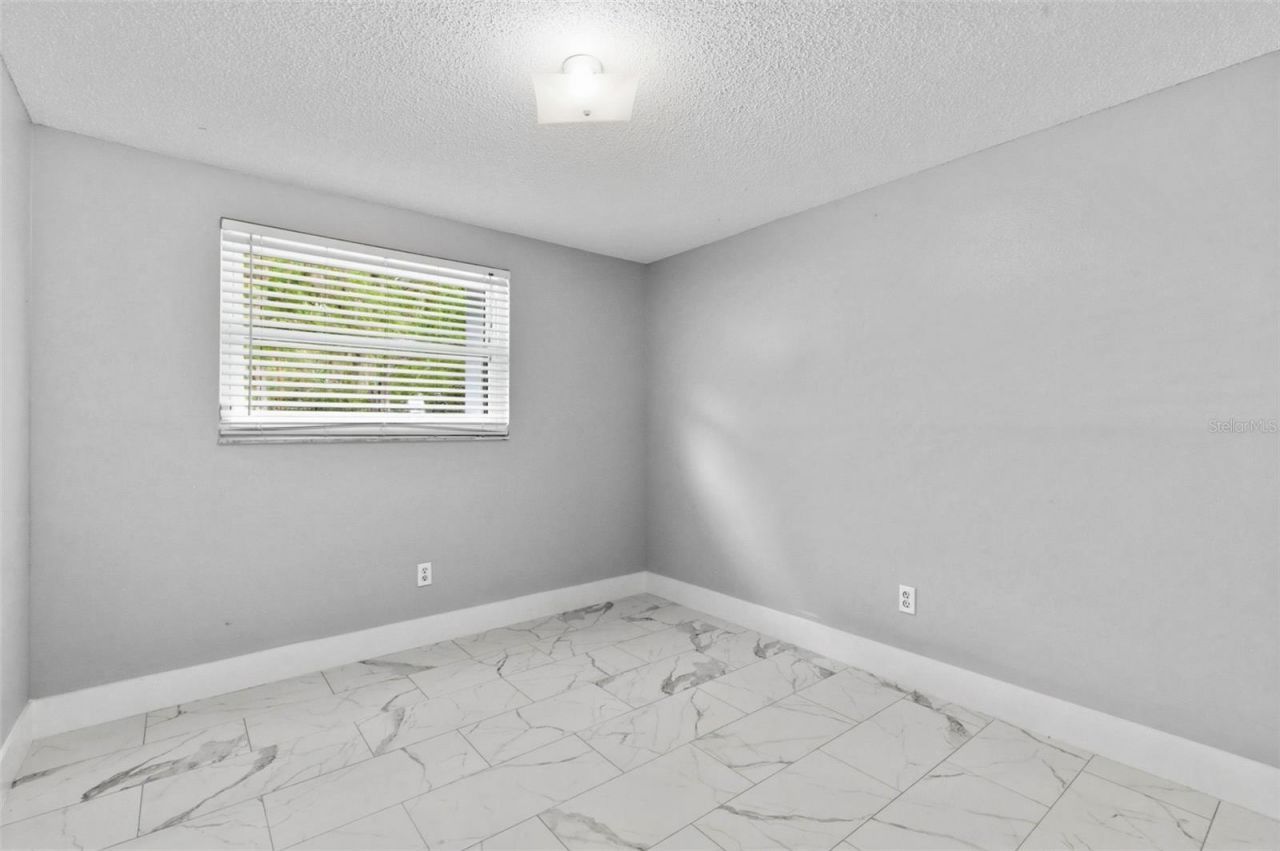 212 W 131st Avenue , Tampa, FL 33612 Photo