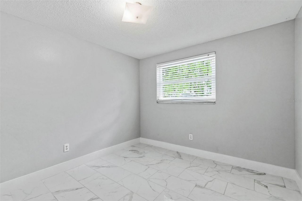 212 W 131st Avenue , Tampa, FL 33612 Photo