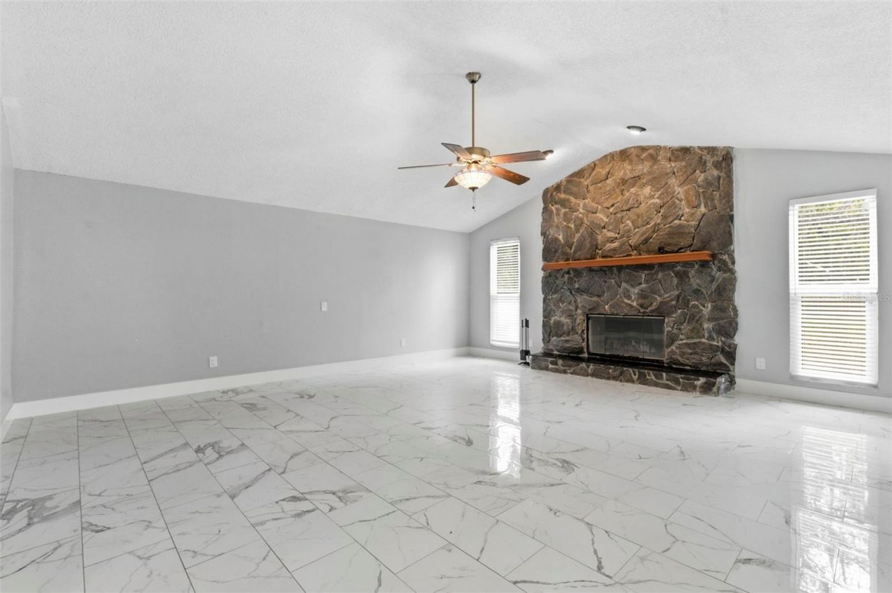 212 W 131st Avenue , Tampa, FL 33612 Photo