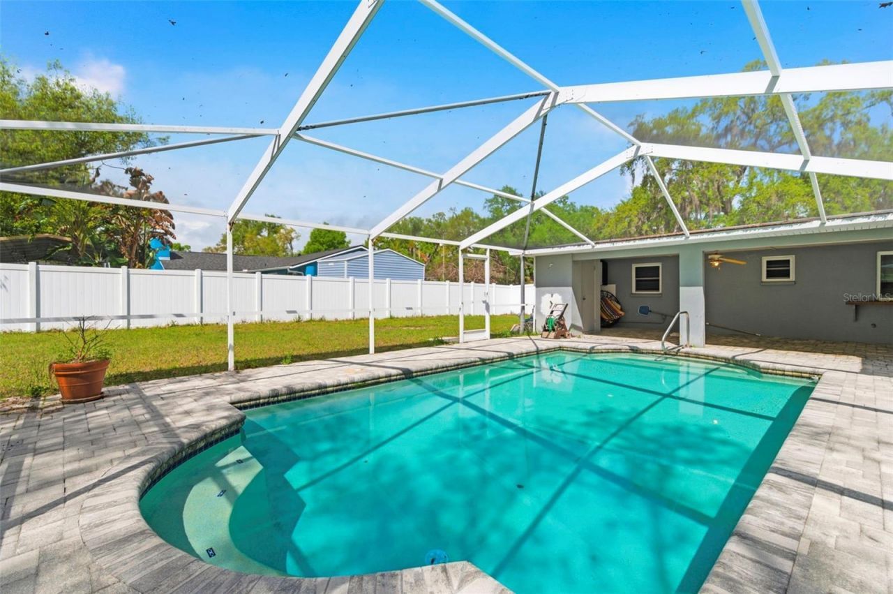 212 W 131st Avenue , Tampa, FL 33612 Photo