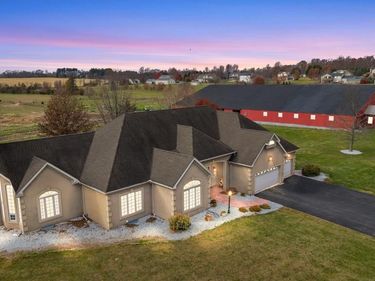 334 ROLLING LANE, ABBOTTSTOWN, PA 17301