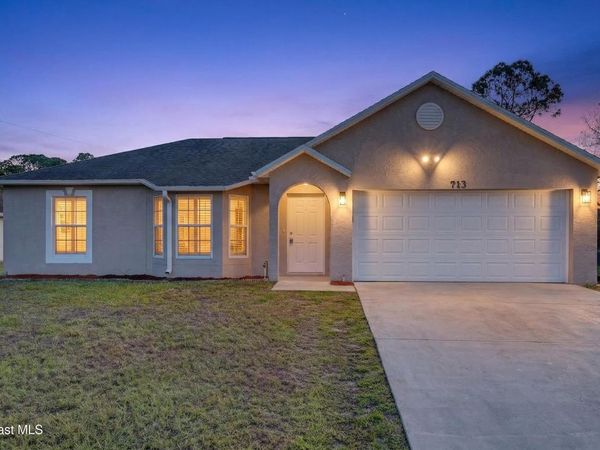 713 Cottbus Avenue NW , Palm Bay, FL 32907