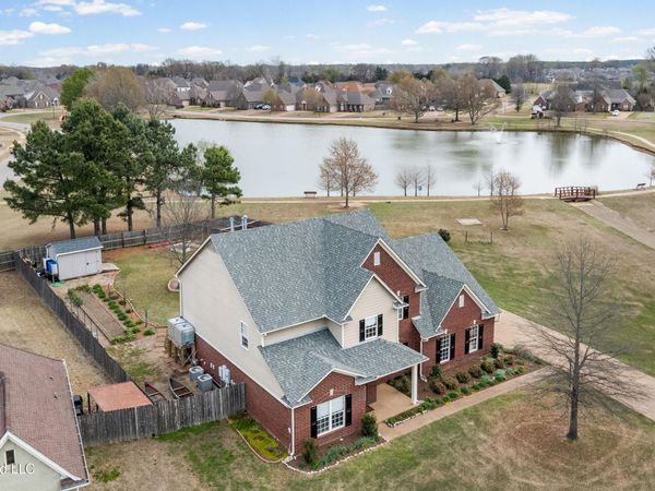 1808 Marcia Louise Drive, Southaven, MS 38672