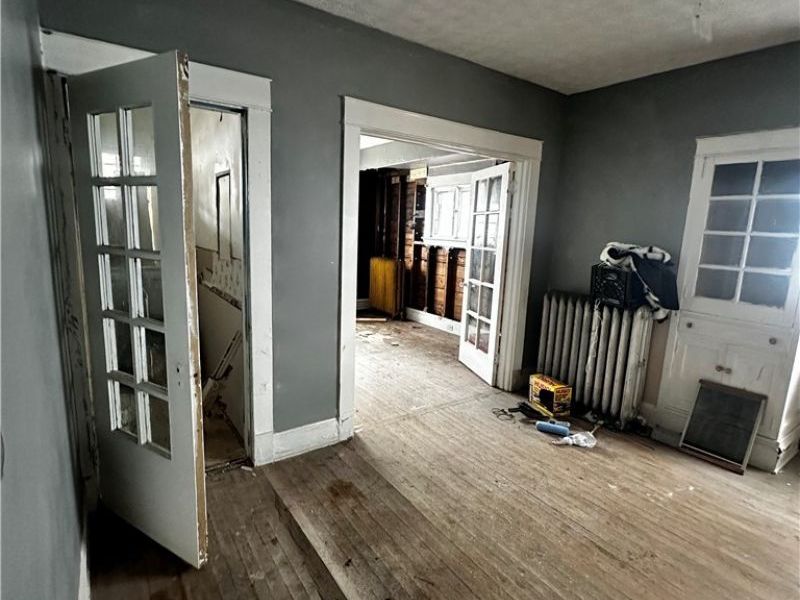 2083 N Taylor Road, Cleveland Heights, OH 44112 Photo 12