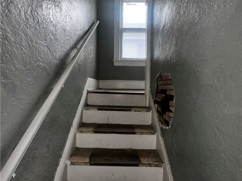 2083 N Taylor Road, Cleveland Heights, OH 44112 Photo 24