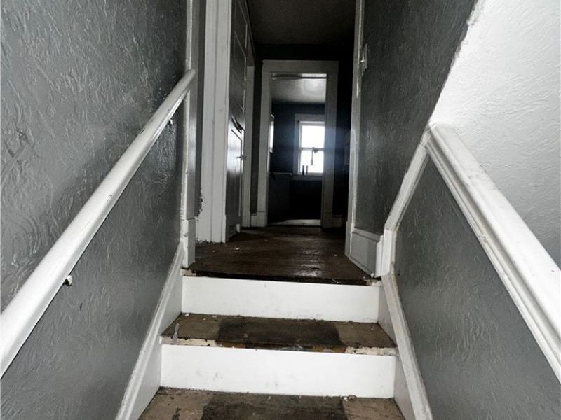 2083 N Taylor Road, Cleveland Heights, OH 44112 Photo 25