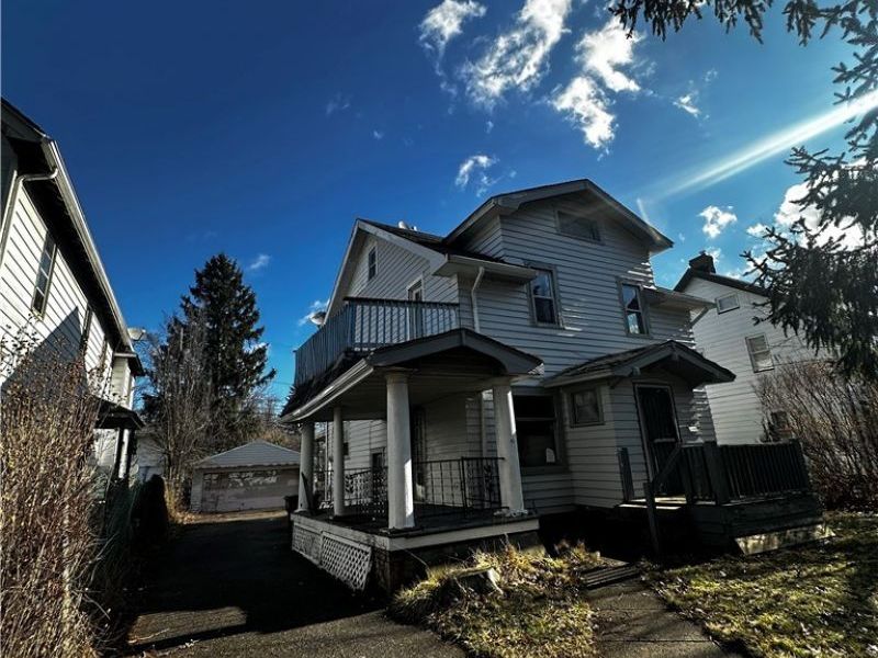 2083 N Taylor Road, Cleveland Heights, OH 44112 Photo 5