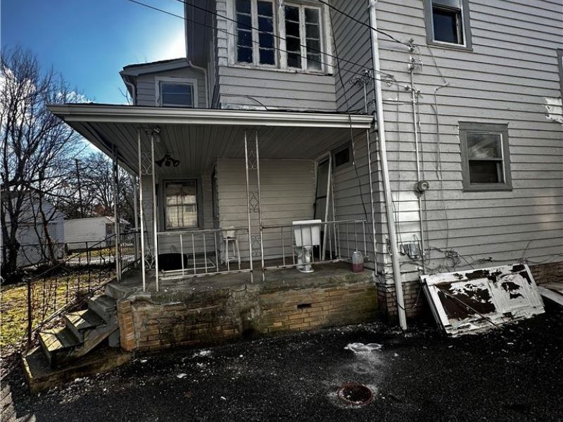 2083 N Taylor Road, Cleveland Heights, OH 44112 Photo 7