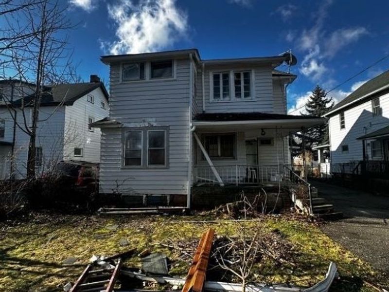 2083 N Taylor Road, Cleveland Heights, OH 44112 Photo 8