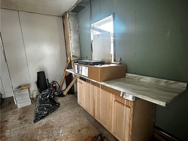 2083 N Taylor Road, Cleveland Heights, OH 44112 Photo 9