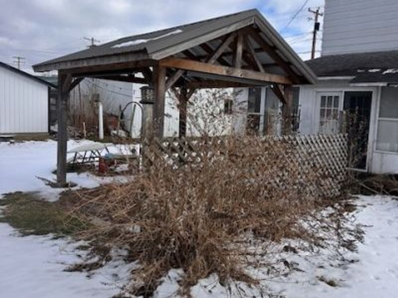 23 N State Street, Frazeysburg, OH 43822 Photo 10