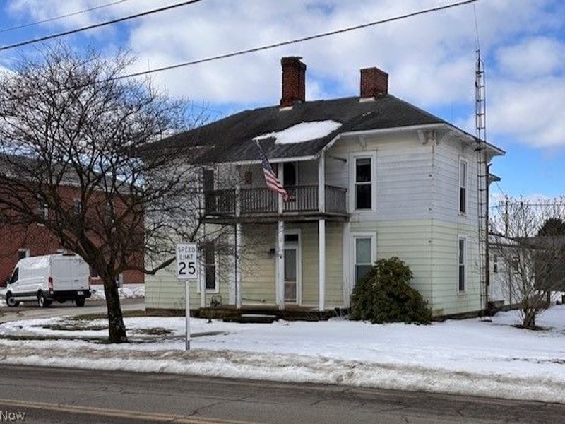 23 N State Street, Frazeysburg, OH 43822 Photo 2