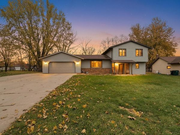 2930 DEVROY LANE, Green Bay, WI 54313