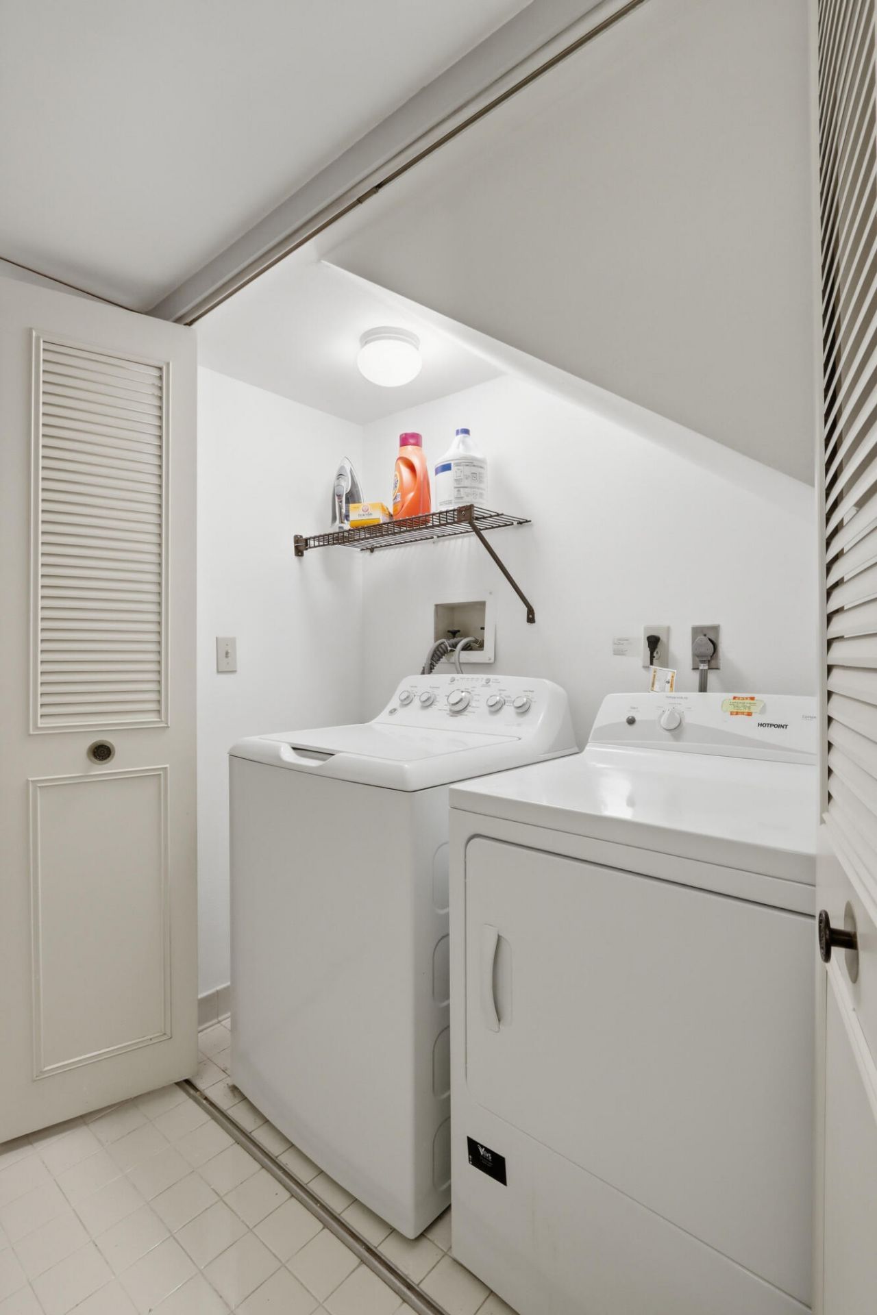 9 Atrium Circle, Unit C, Atlantis, FL 33462 Photo