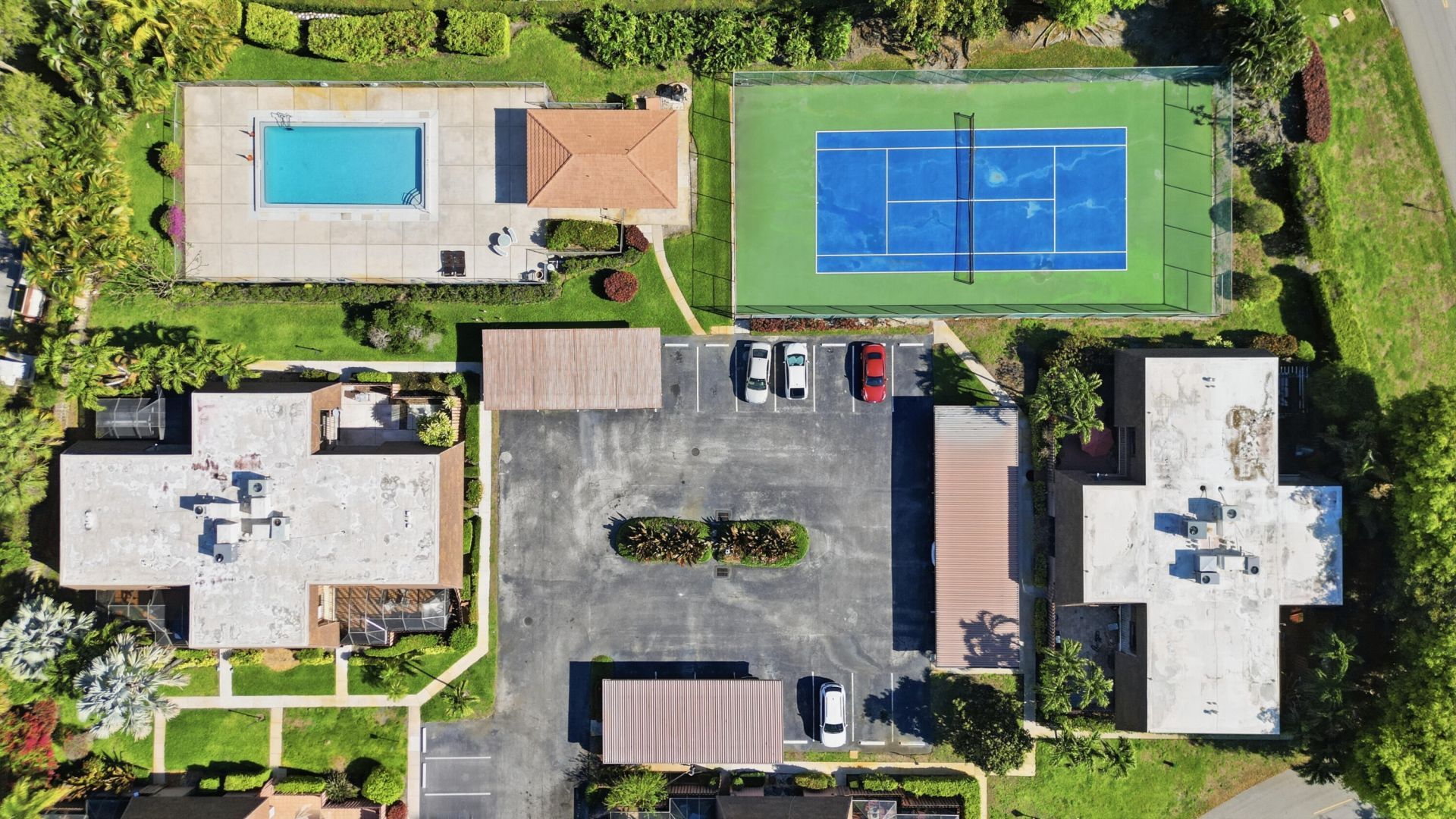 9 Atrium Circle, Unit C, Atlantis, FL 33462 Photo