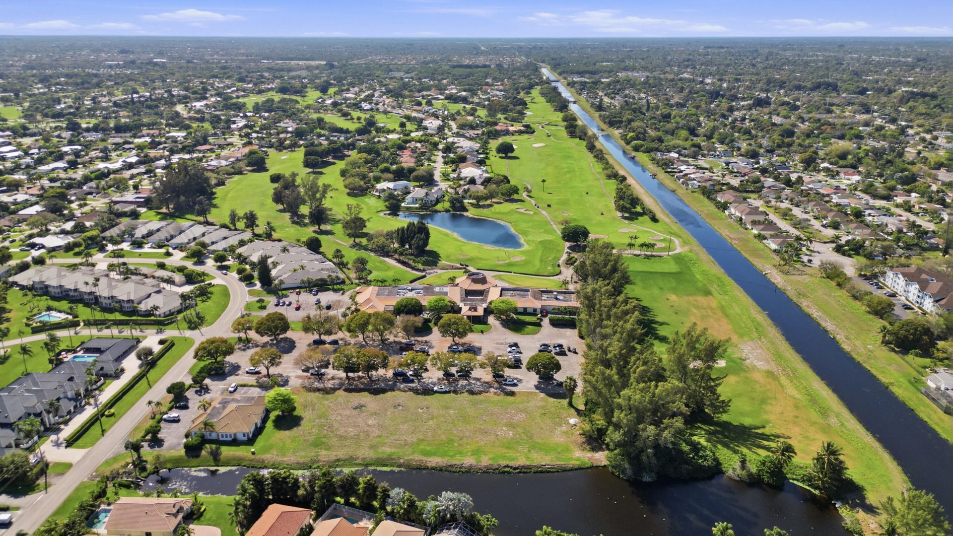 9 Atrium Circle, Unit C, Atlantis, FL 33462 Photo