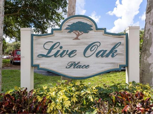 9430 Live Oak Pl , Unit 407, Davie, FL 33324