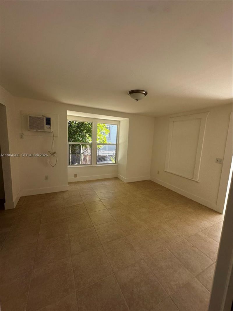 1919 SW 2nd St , Unit c, Miami, FL 33135 Photo