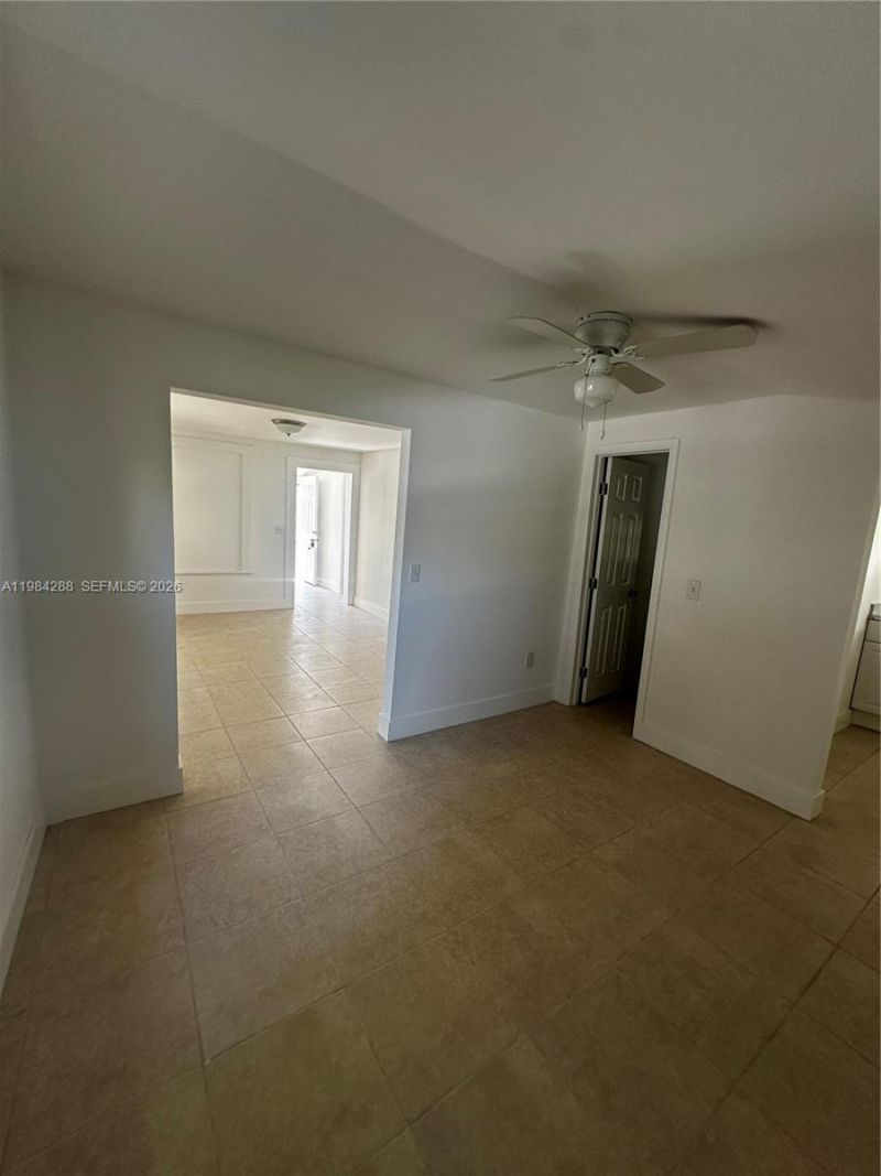 1919 SW 2nd St , Unit c, Miami, FL 33135 Photo