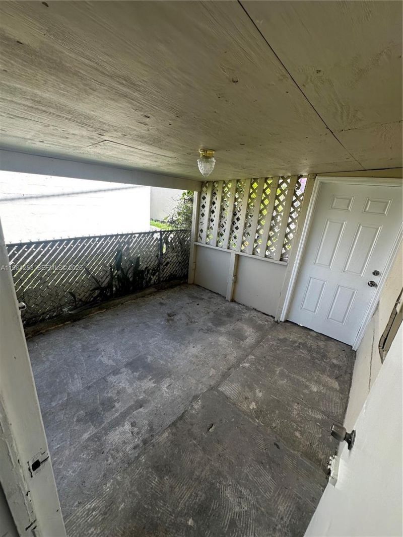 1919 SW 2nd St , Unit c, Miami, FL 33135 Photo