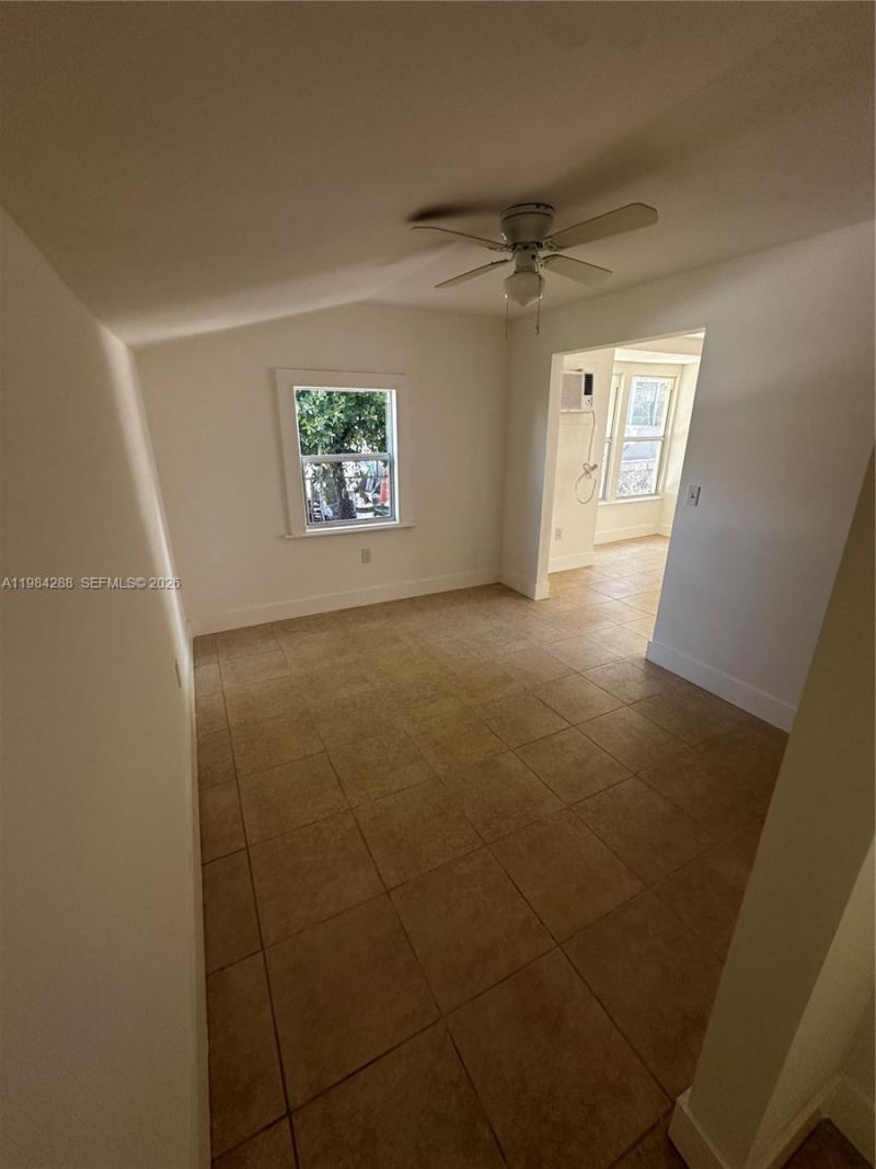 1919 SW 2nd St , Unit c, Miami, FL 33135 Photo