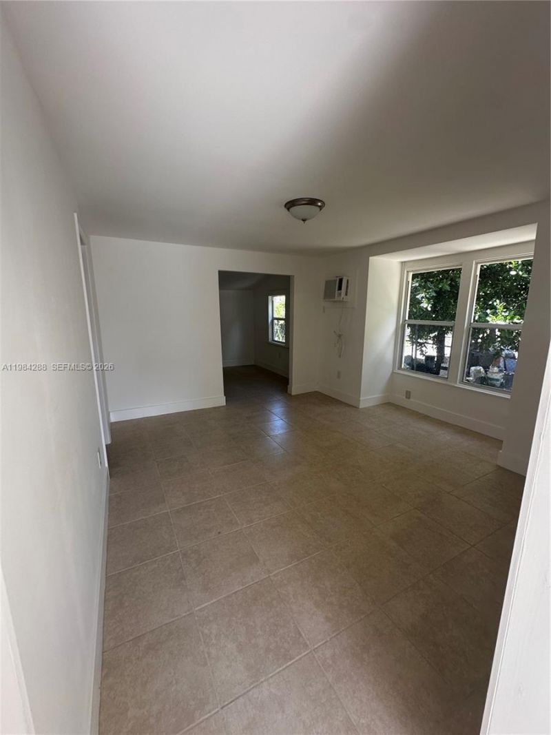 1919 SW 2nd St , Unit c, Miami, FL 33135 Photo