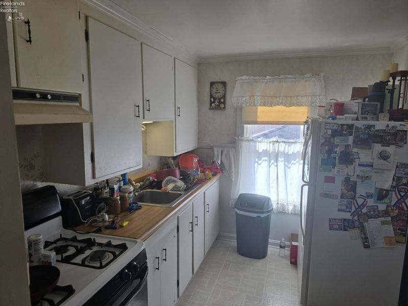 1019 Winnebago Avenue, Sandusky, OH 44870 Photo 11