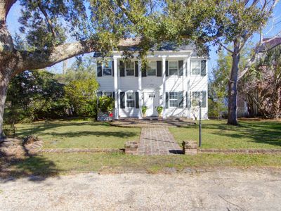 3 Shaftsbury Lane, Charleston, SC 29401