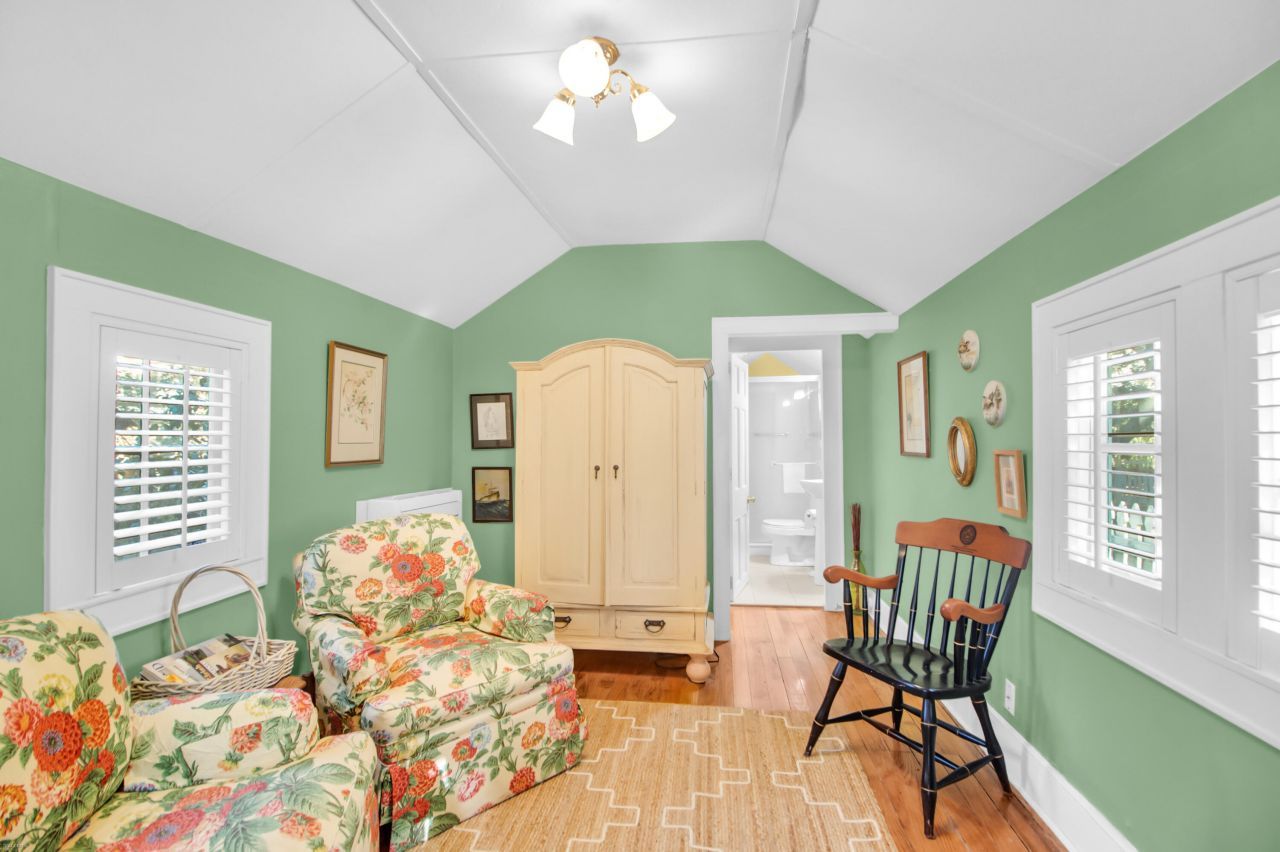 3 Shaftsbury Lane Photo 16