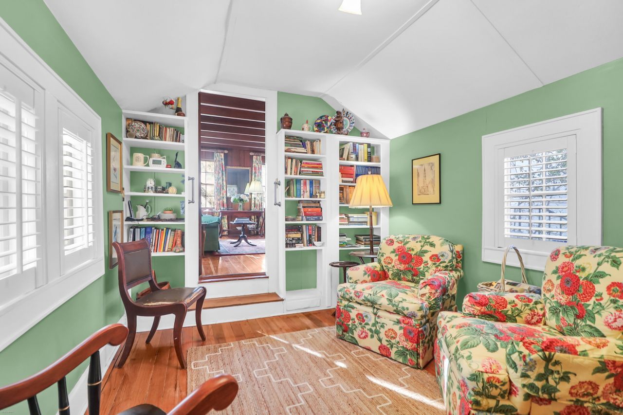 3 Shaftsbury Lane Photo 17