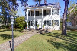 3 Shaftsbury Lane photo 4