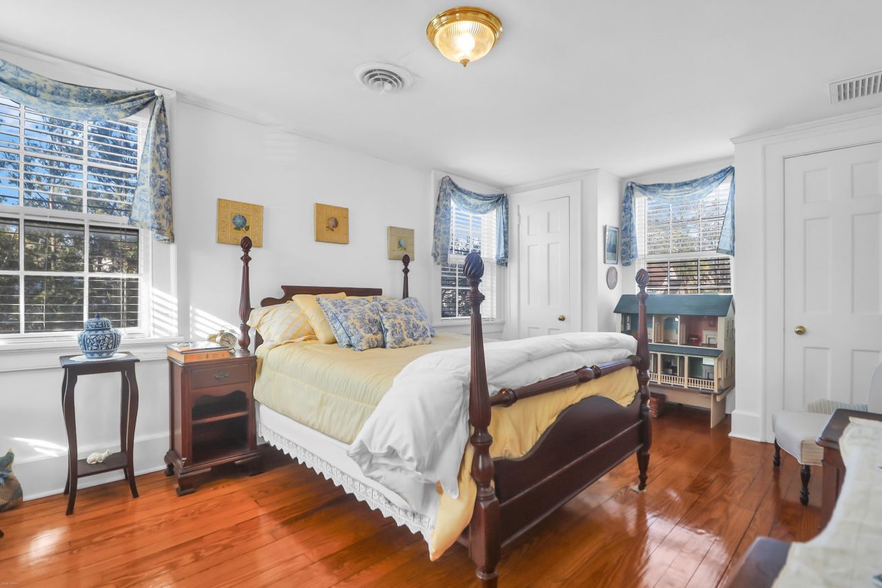 3 Shaftsbury Lane Photo 21