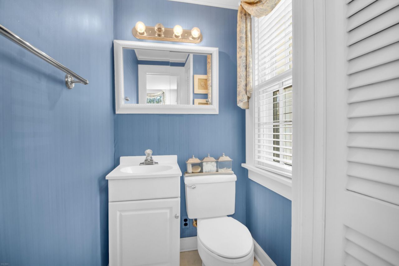 3 Shaftsbury Lane Photo 25